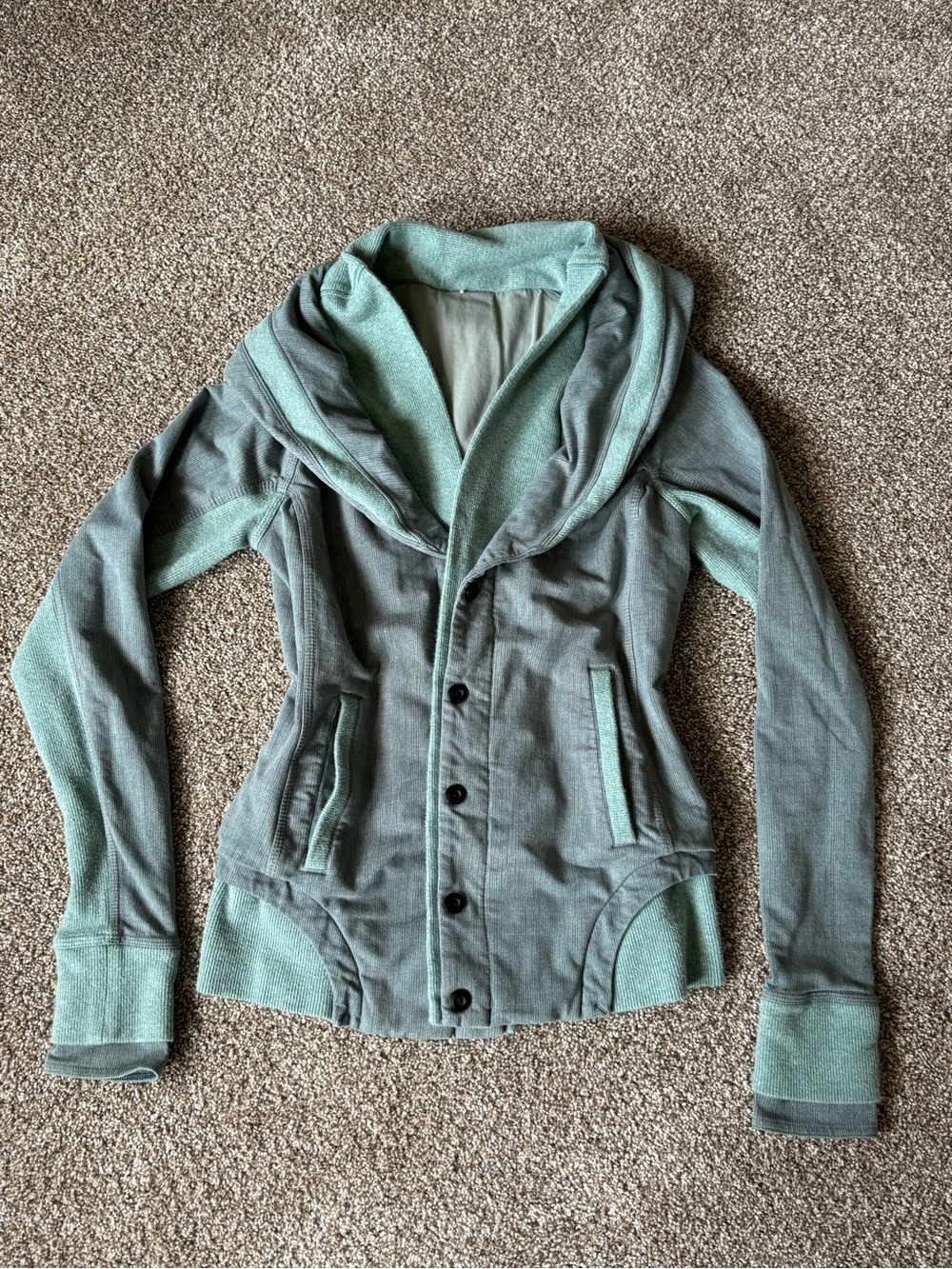 Lululemon To Class Light Sage Green Button-Up Jacket